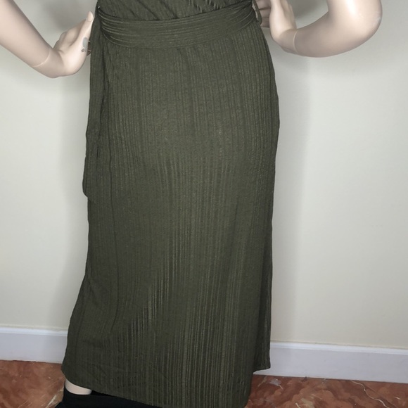 Olive Belted ribbed Dress - Picture 14 of 14